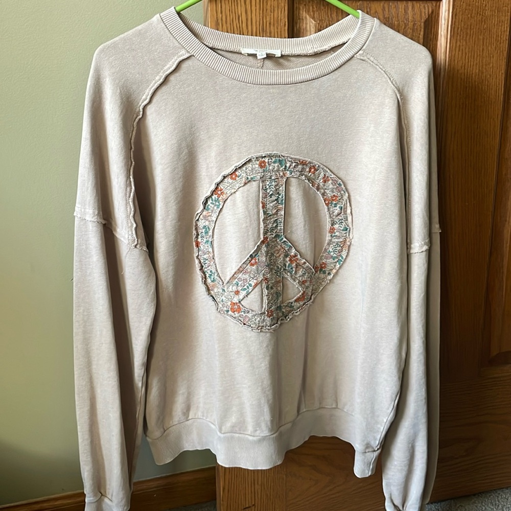 Crewneck sweatshirt